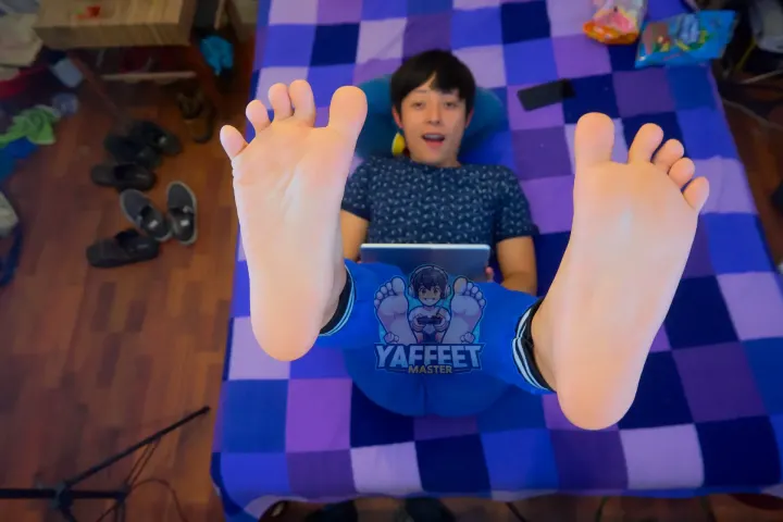 Feet Set 68