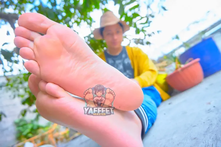 Feet Set 7
